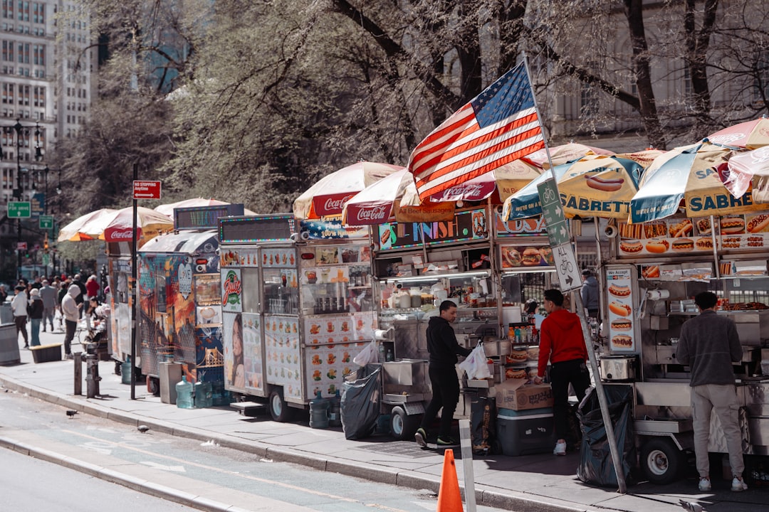 NYC business owners revolt over Mam dani’s government-run grocery stores: ‘Doomed for disaster' - Yahoo