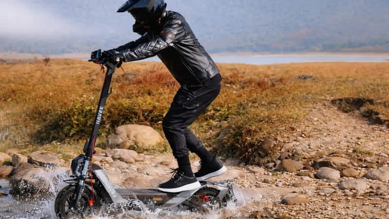 NAVEE NT5 Max vs Segway Ninebot Max G3: Claims Against Tested Numbers