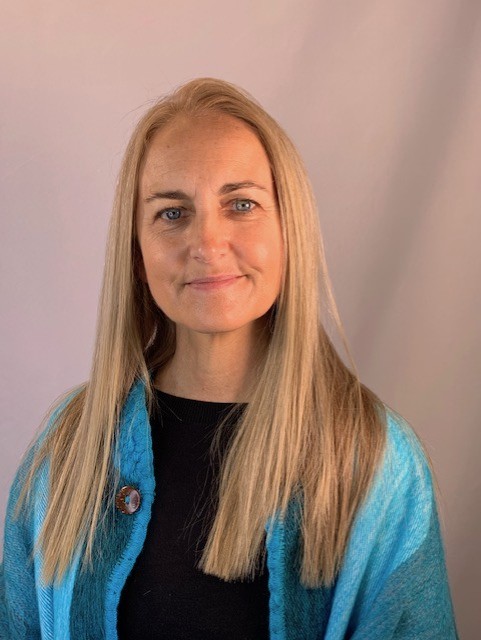 Diyana Dobberteen