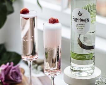 SIX COCKTAILS YOU’LL HEART THIS WEEKEND Thumbnail Image