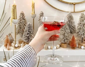 DECORATE A MODERN MANTLE WITH ASHLEY ROSE Thumbnail Image
