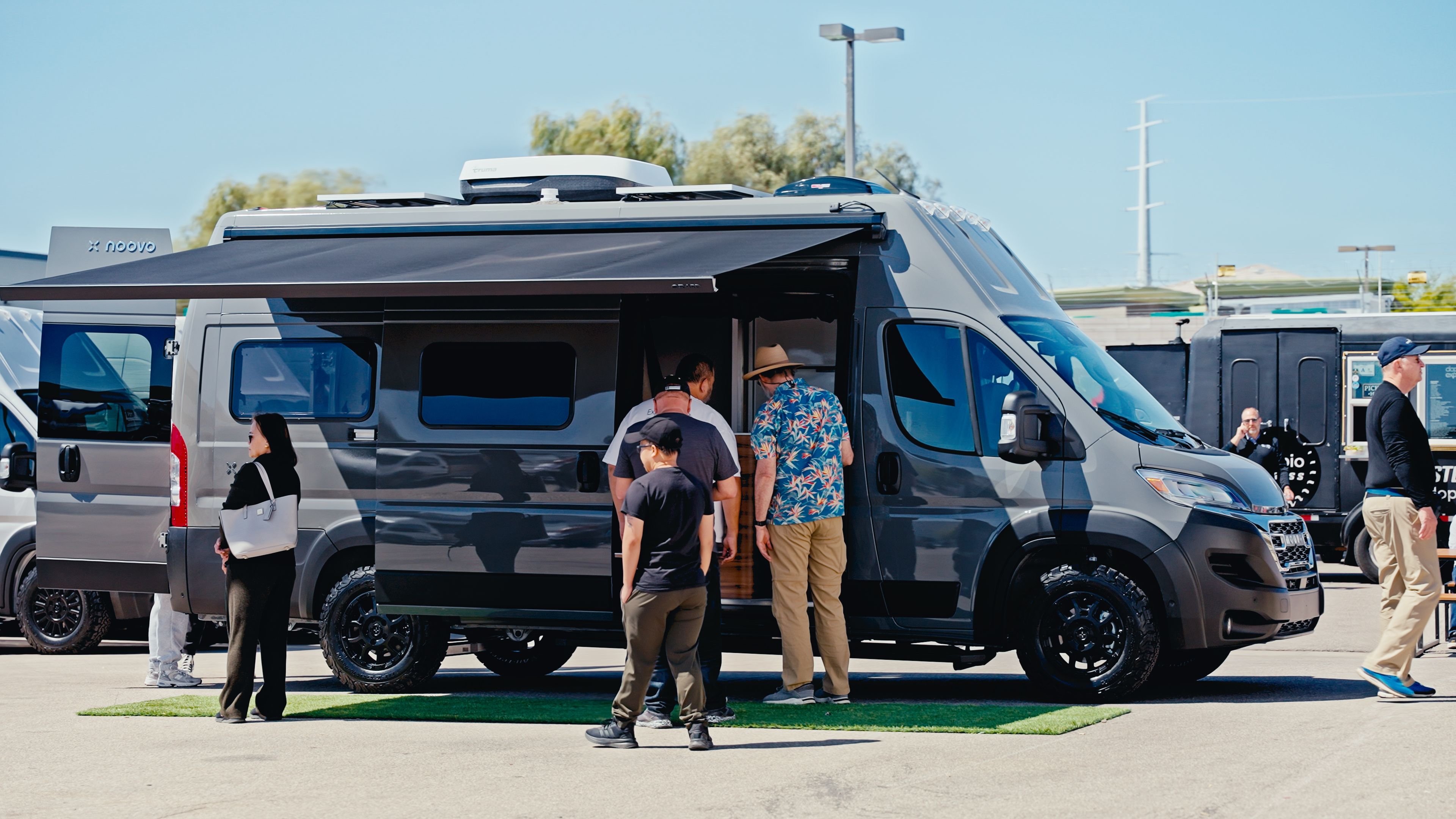 We're closing out the Adventure Van Expo circuit with a bang. Come see the Noovo Next in action, camp with us, and celebrate a season of adventure. Let's make this final stop the most unforgettable one yet.