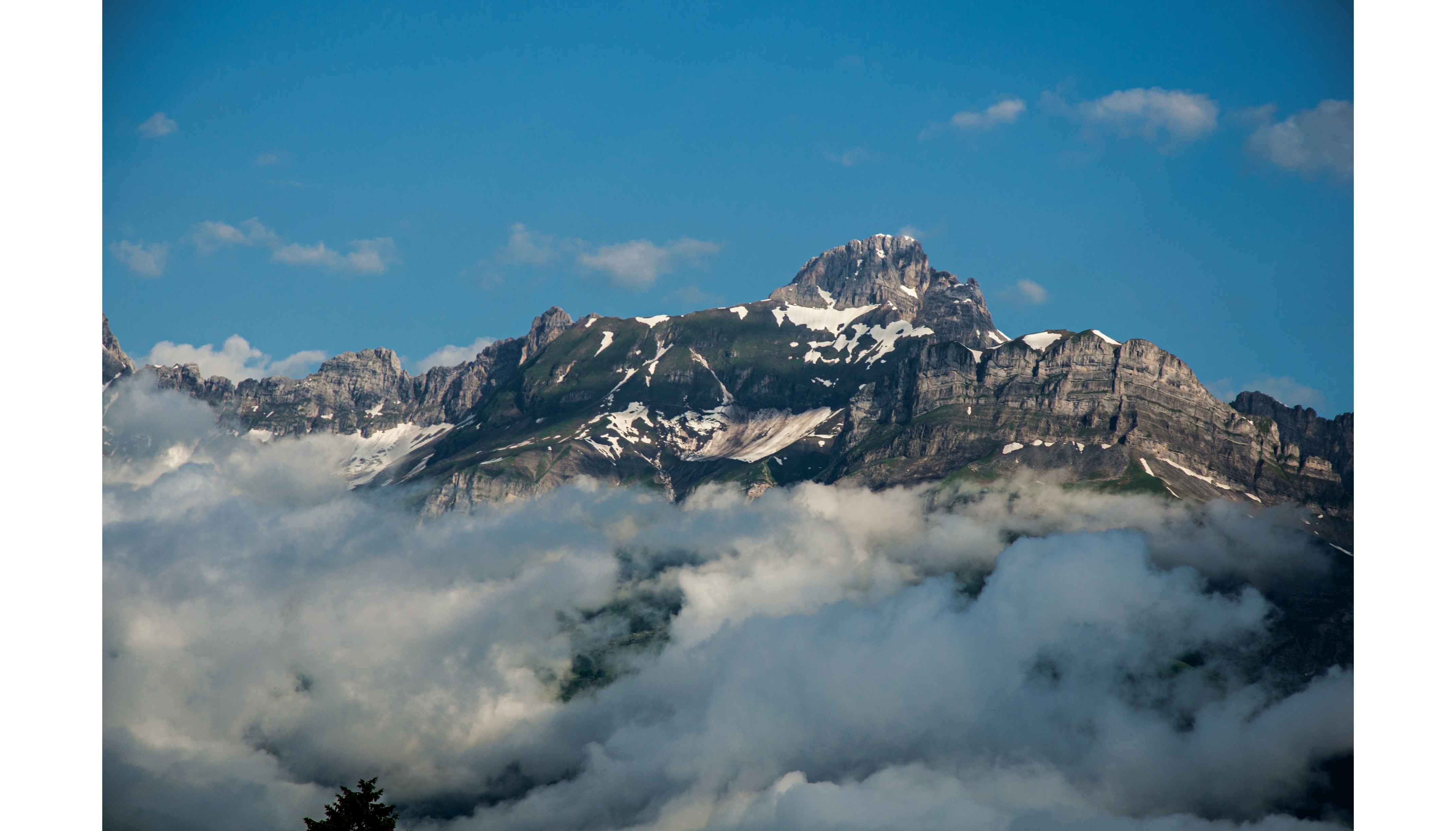 Snowy peaks above Saint Gervais les Bains