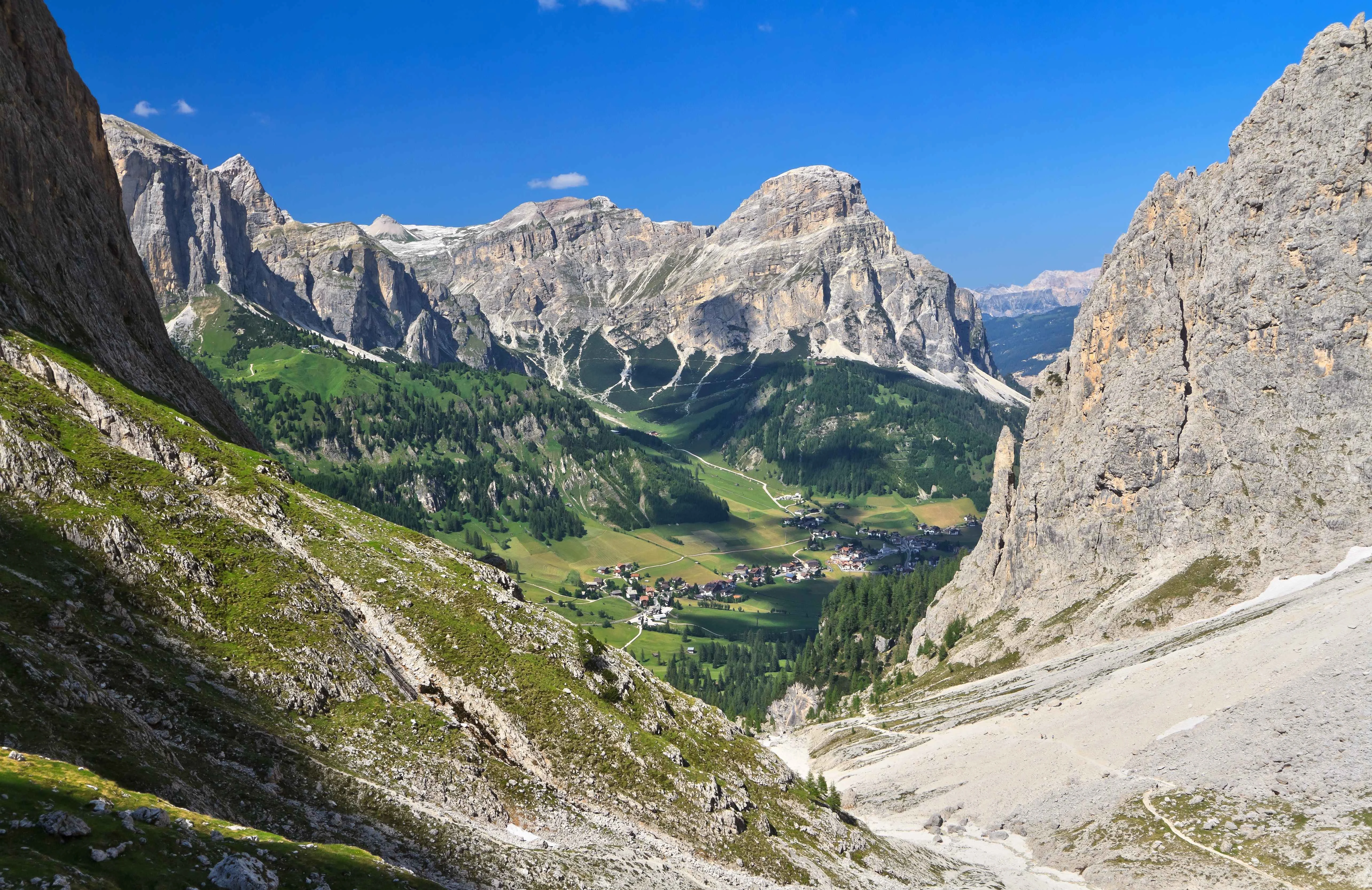 Colfosco mountain landscape view