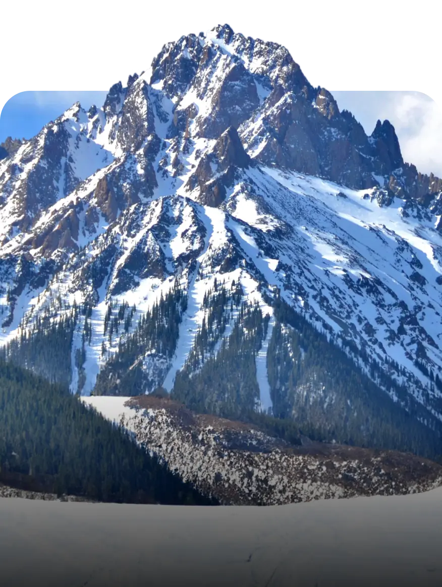 Snowy peaks in the United States