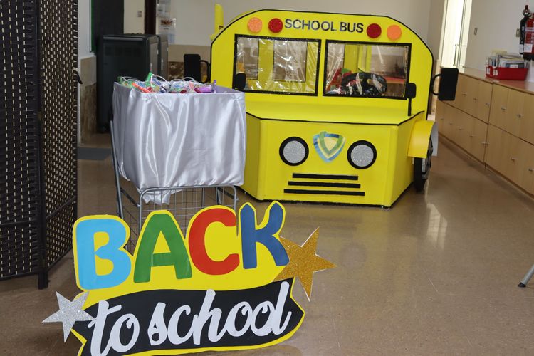 AAS First Day - A Warm Welcome to Our New Students!