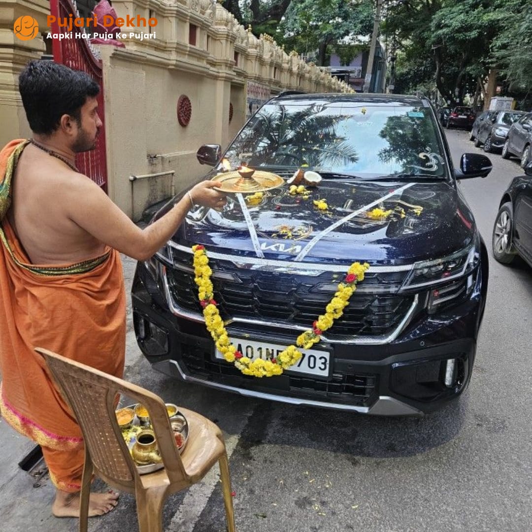 Pandit Ji for Vahan Puja in Greater Noida