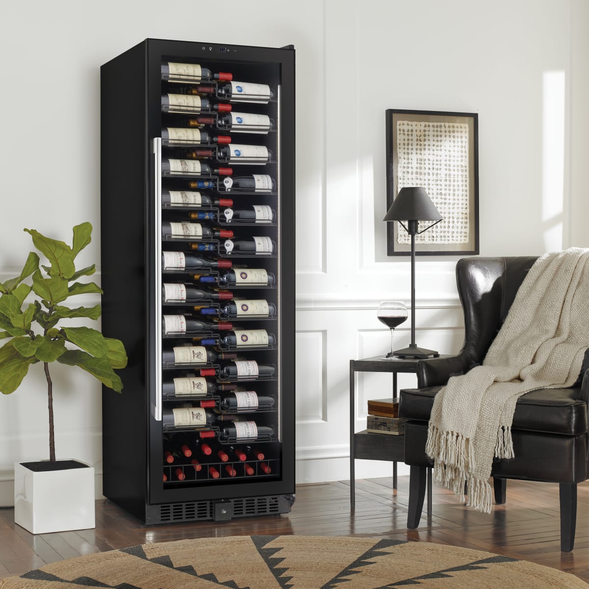 Wine Enthusiast VinoView L 155 Smart Wi-Fi Wine Cellar