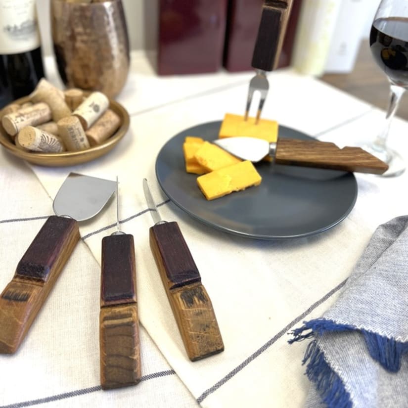 Wine Enthusiast Reclaimed Wine Barrel Cheese Knife - Thumbnail 2