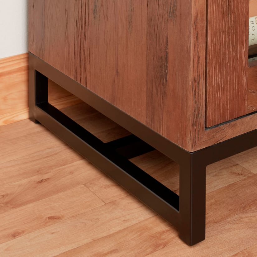 Base of wine cabinet showing legs/foot