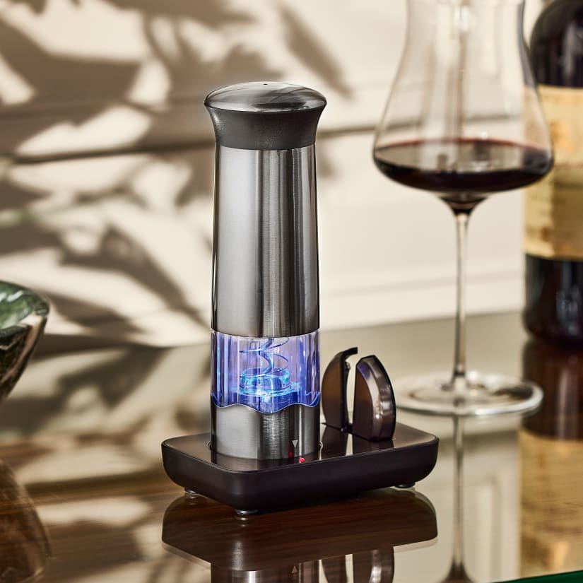 Wine Enthusiast Automatic Compact Wine Opener - Thumbnail 3