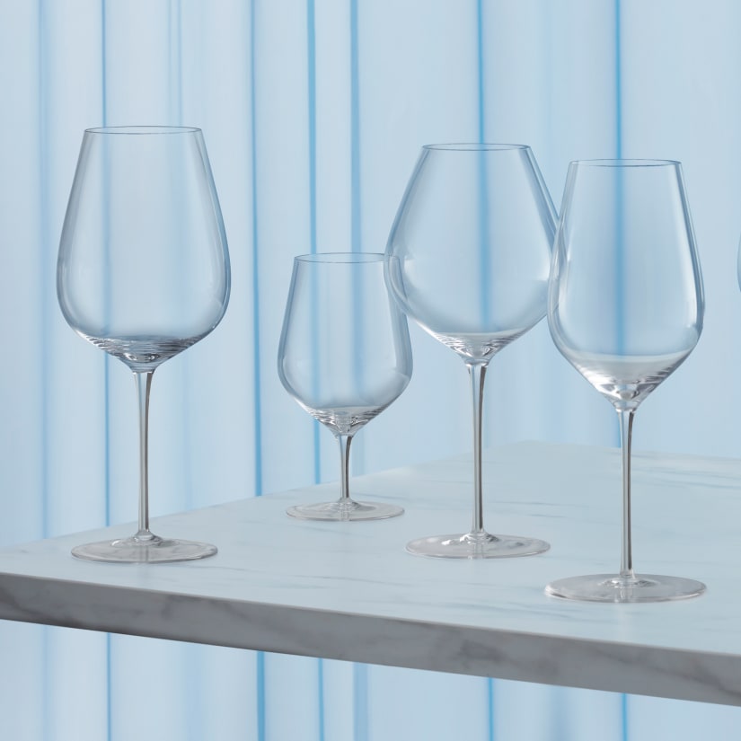 Wine Enthusiast Aria Wine Glass - Thumbnail 4
