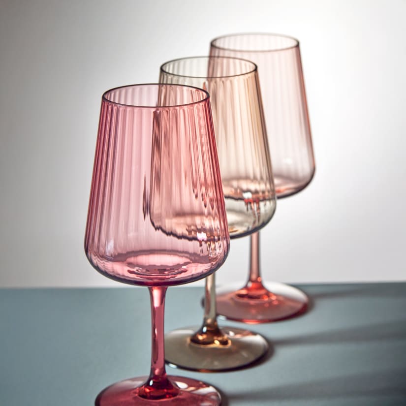 Brilliance! Shatterproof Tritan Fluted Outdoor Wine Glasses - Thumbnail 2