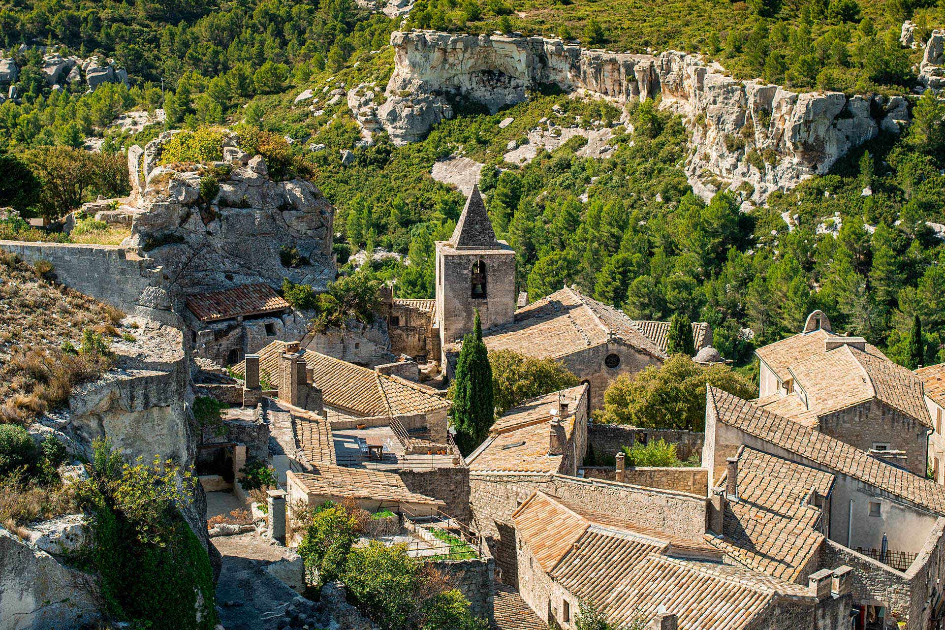 In Les Baux-de-Provence, Art Meets Wine | Wine Enthusiast