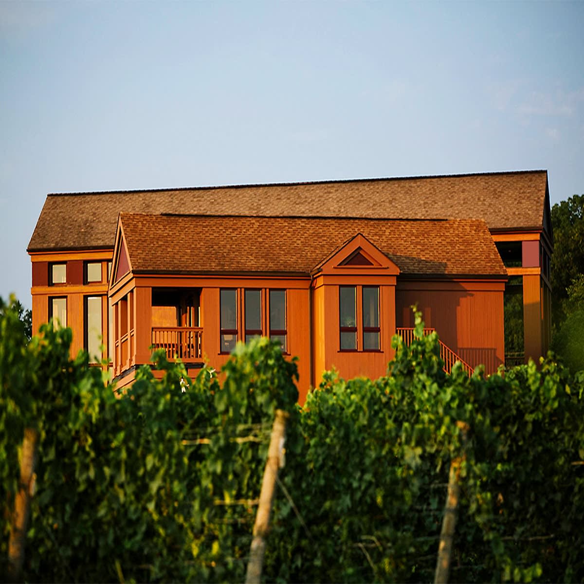 Lamoreaux Landing Wine Cellars