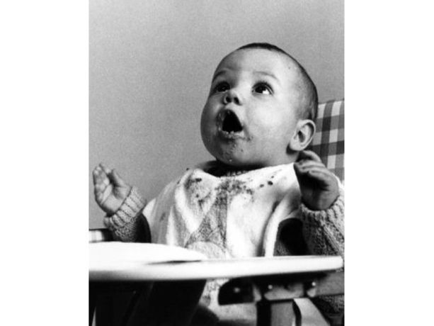 Mama sandalyesinde şurup verebilirsiniz