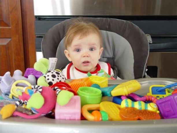 Bebek İçin Oyuncak Seçimi