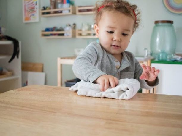 Montessori Temizlik Etkinliği