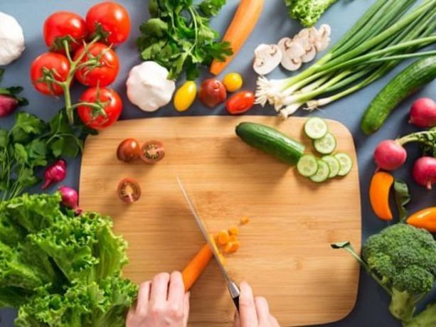 Emziren Anne Ne Yemeli