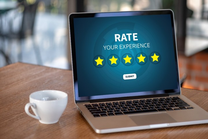 Customers Rate and Review Financial Advisers