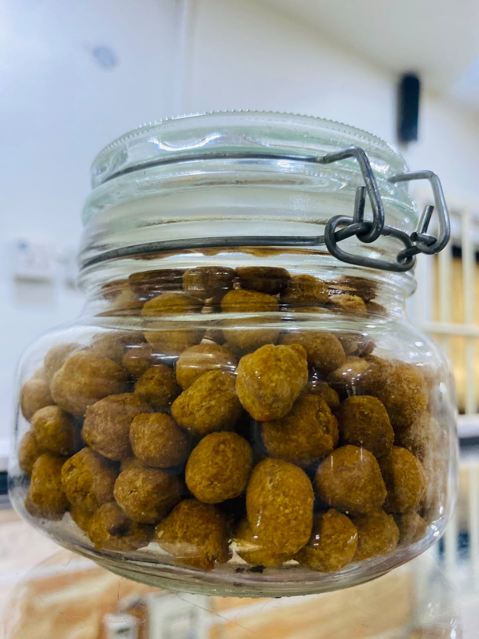 Peanut topping