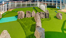 Mini Golf aboard Norwegian Joy