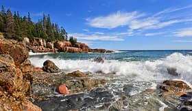 Princess Cruises Acadia National Park incomingwave at Otter Cliff area