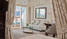 Regent Seven Seas Cruises staterooms Horizon Suite