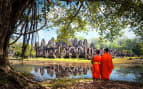 Angkor Wat Monk Ta Prohm Khmer Ancient Buddhist Te