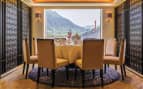 Dining on the Yangzi Explorer