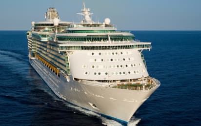 Royal Caribbean S Liberty Of The Seas Cruise Ship 2021 2022 And 2023 Liberty Of The Seas Destinations Deals The Cruise Web