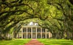 Oak Alley Plantation Restaurant on the riverbank