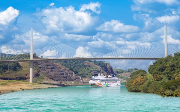 View Destination Norwegian Cruise Line-Panama Canal