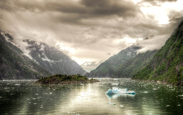 Tracy Arm Fjord in Alaska