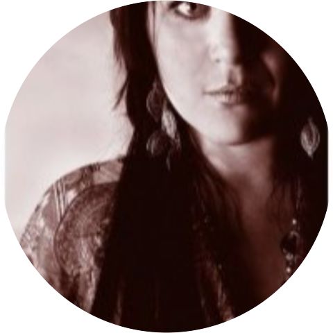 Sarah Molloy