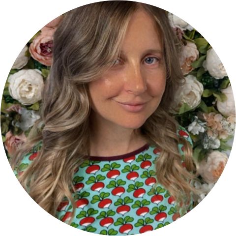 Claire Cavanagh