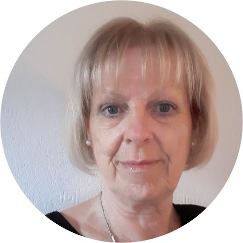 Pauline Neil