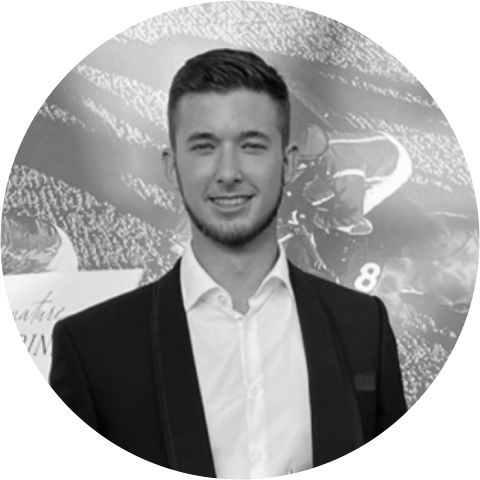 Luke Elliott
