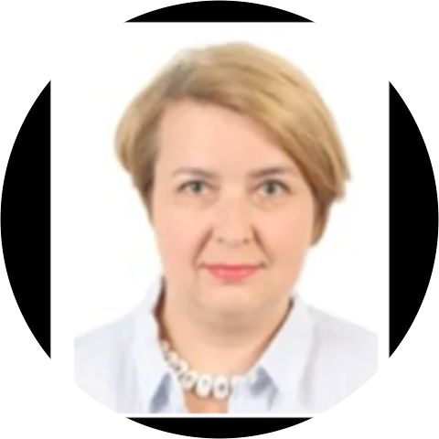 Marta Jacyniuk-Lloyd