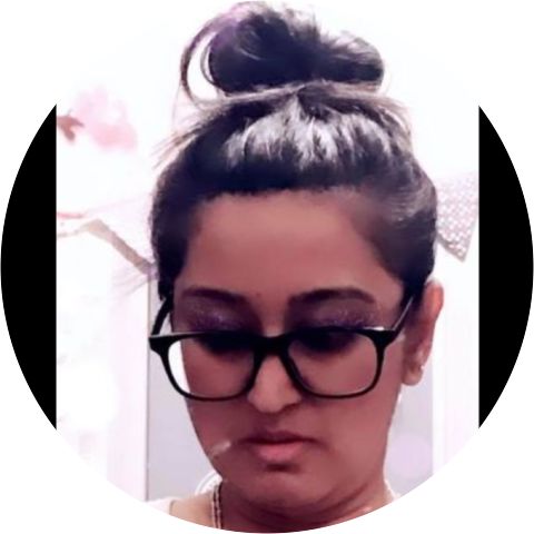 Anjna V