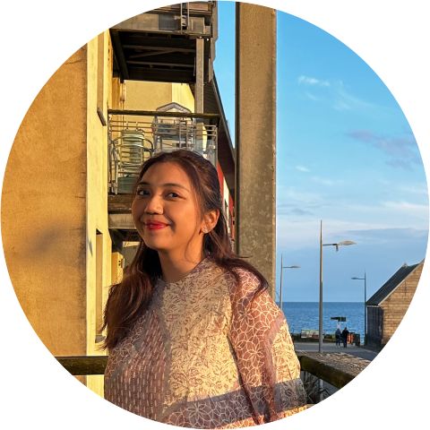 Adlina Zahir