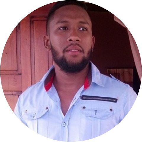 Nic Achong