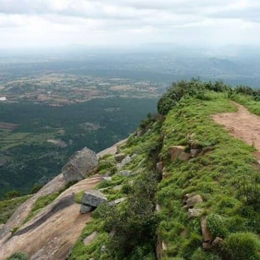 bangalore to skandagiri trek distance