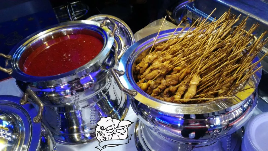 movie launch satay with peanut sauce