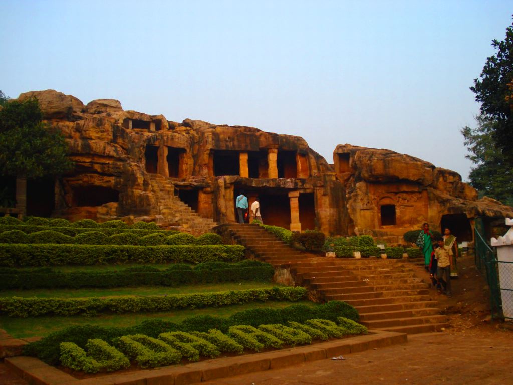 Bhubaneswar: 3-hour Day Tour to Udayagiri-Khandagiri and Dhaula Hills