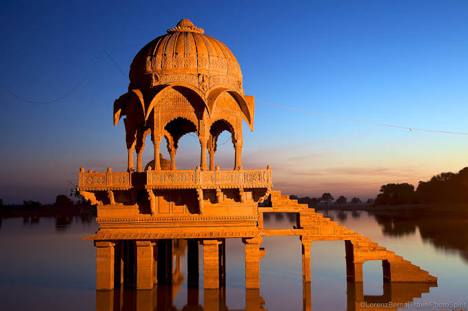 Best of Jaisalmer: Day tour of Fort, havelis and Sunset at Lake