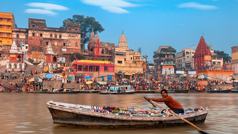 From Varanasi: Morning Tour with Boat ride, Akhada and Heritage Walk