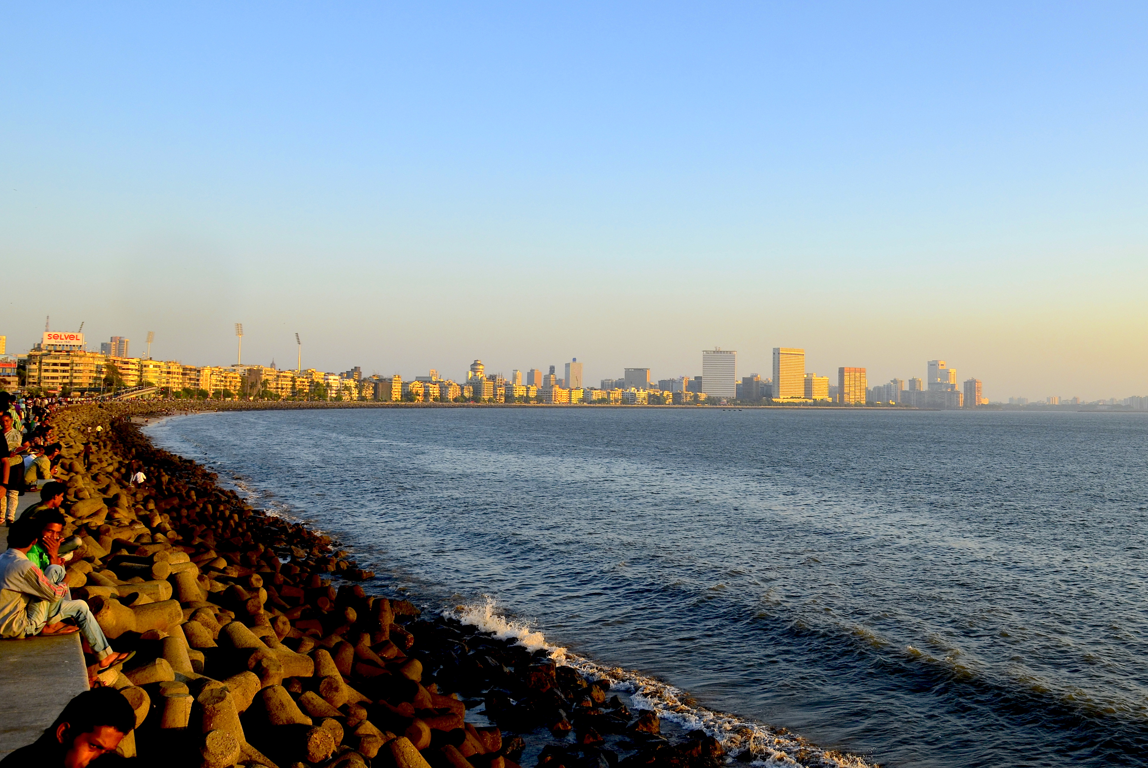 Mumbai: Experiencing Local transports and city sightseeing