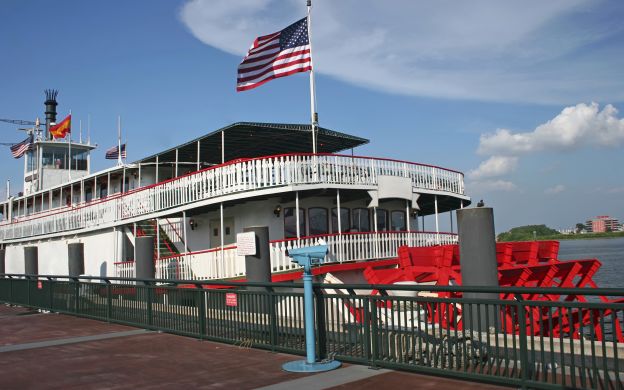 New Orleans Hop-On, Hop-Off Tour with Harbor Cruise