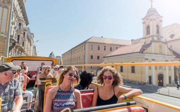 City Sightseeing Budapest Hop On Hop Off Bus Tour City Sightseeing Budapest Hop On Hop Off Bus Tour